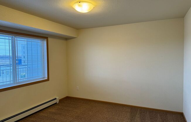 2 beds, 2 baths, 894 sqft, $1,245, Unit 627-309