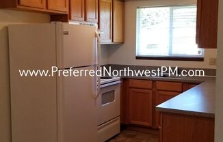 2 beds, 1 bath, 837 sqft, $1,350, Unit 1903B