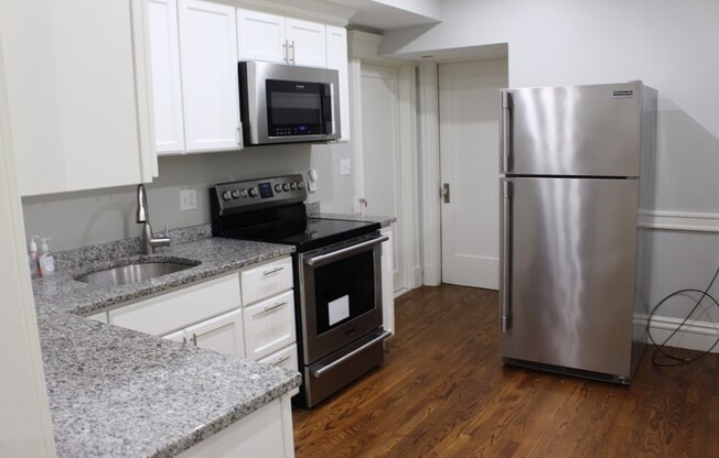 464 Commonwealth Ave.