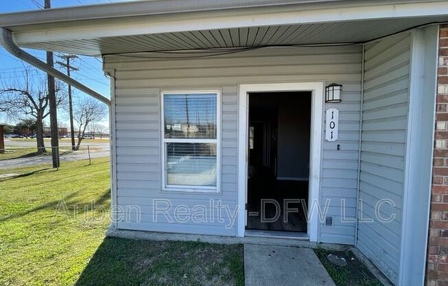 327 SE 3 ST