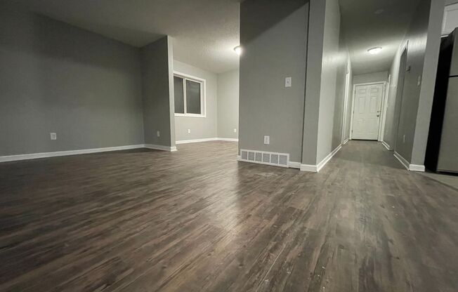 Amazing 5 Bedroom 2 Bathroom Home in South Minneapolis!