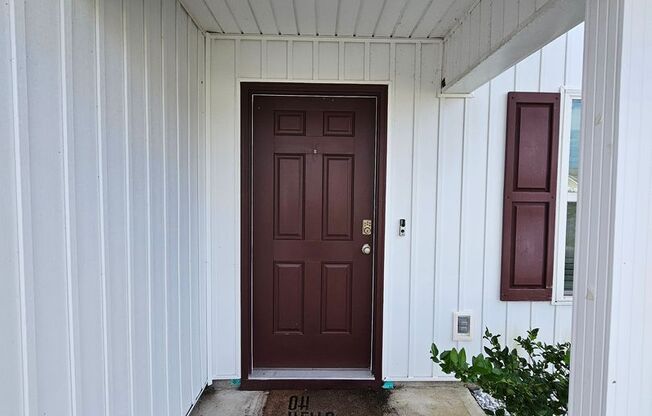 Spacious 4-bedroom Home in Panama City, FL - Perfect for long-term rental! *1/2 Off Security Deposit for Active-Duty Military!!*