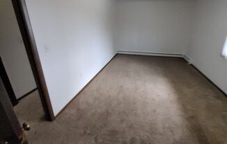 2 beds, 1 bath, 900 sqft, $995, Unit 6