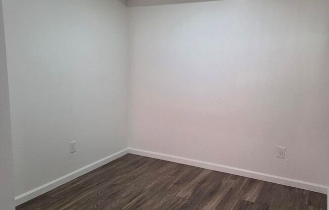 1 bed, 1 bath, 720 sqft, $1,795, Unit 406-02