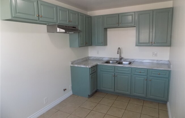 1 bed, 1 bath, 540 sqft, $1,950