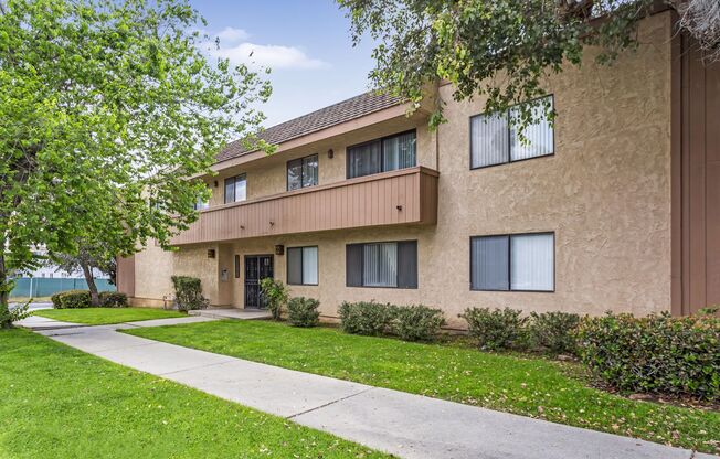 Chatsworth Rent This Now