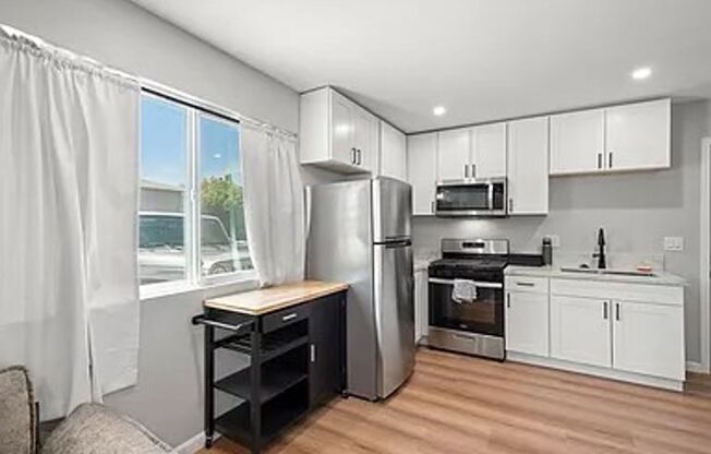 Lisbon Street Triplex