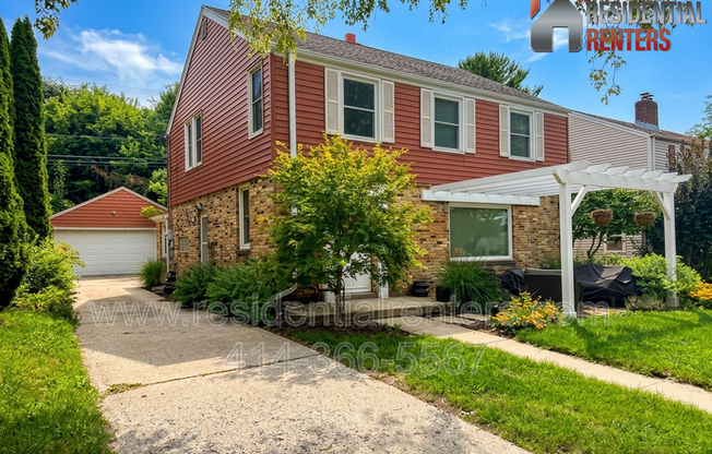 2913 E RHODE IS AVE