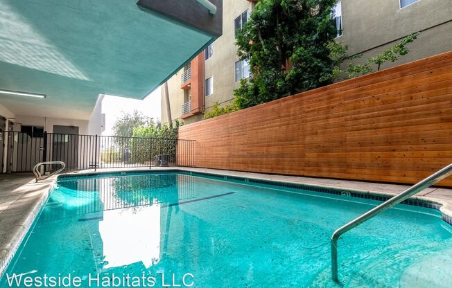 1635 N Martel- fully renovated unit in  West Hollywood