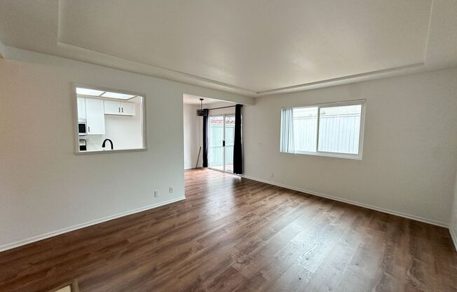 Remodeled Two-Bedroom Townhome in Encinitas Village!