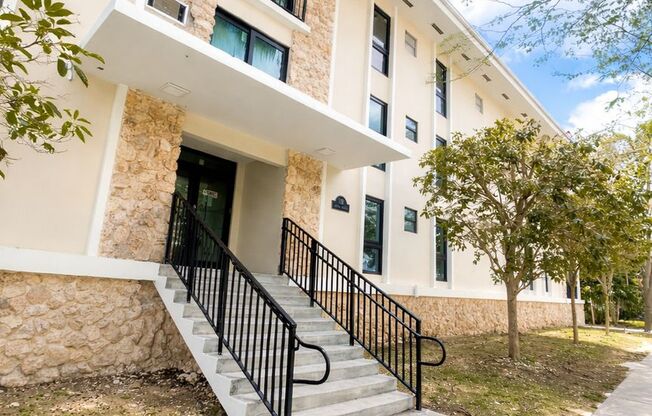 110 Sidonia Ave | Coral Gables (Residential / near Business District – North Ponce/Douglas area)