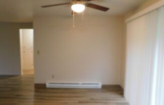 2 beds, 1 bath, 850 sqft, $1,475, Unit 3902