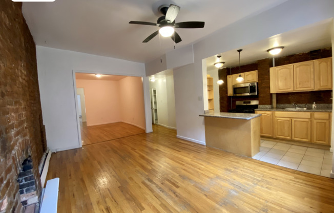 1 bed, 1 bath, $5,200, Unit 1