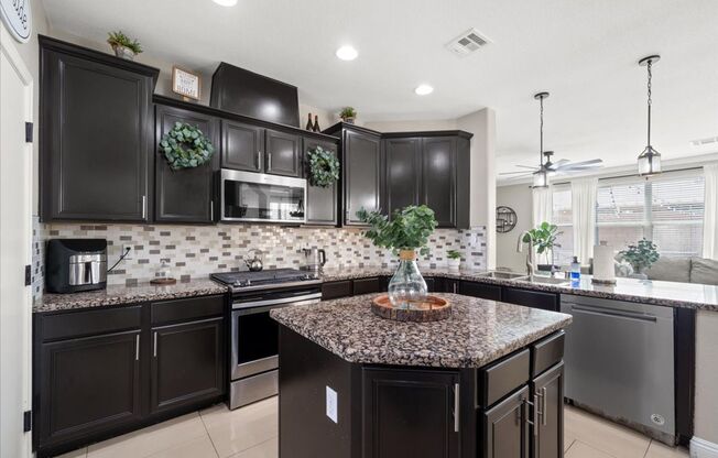 Luxurious, Exceptional Entertaining 5 Bedroom Home Featuring Expansive Indoor-Outdoor Living