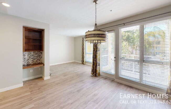 21301 Erwin St