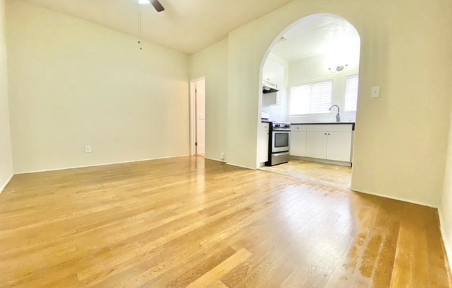 1 bed, 1 bath, $2,095