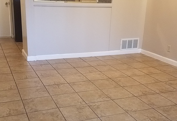 1 bed, 1 bath, 541 sqft, $1,645, Unit 1910-104