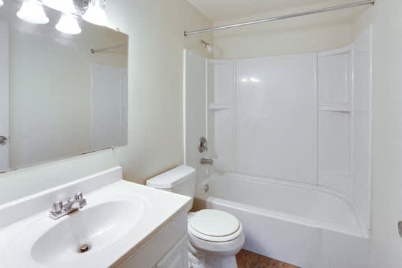 Liberty Square Apartments – Bathroom – Appliances Included - 24 Hour Emergency Maintenance – Ask for a Tour - Pet Friendly