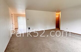 2 beds, 1 bath, $1,700