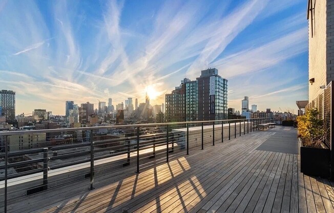 1 bed, 1 bath, $5,600, Unit 2B