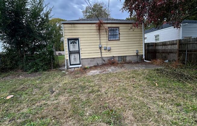COZY 3 BEDROOM HOME WITH APPLIANCES