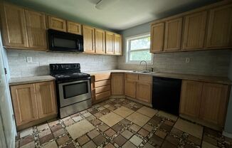 3 beds, 2 baths, $1,350