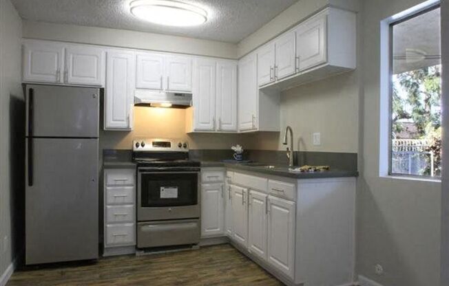 Studio, 1 bath, 500 sqft, $1,595, Unit 109