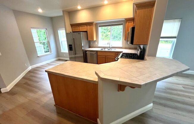 Newly Remodeled 4 Bedroom, Wilsonville, OR