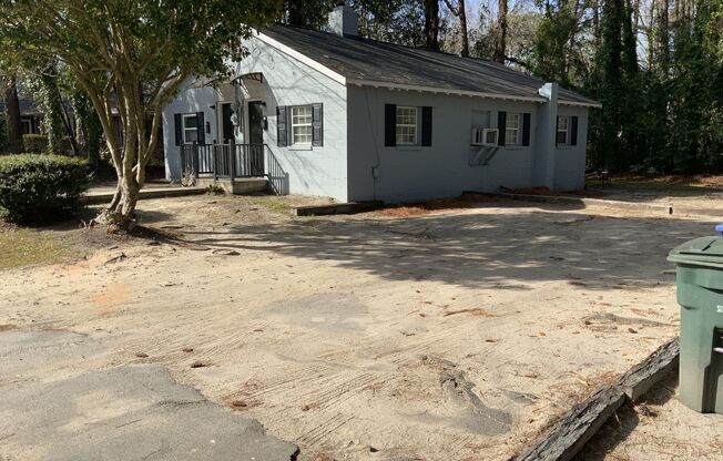 1 bed 1bath duplex near Prisma health