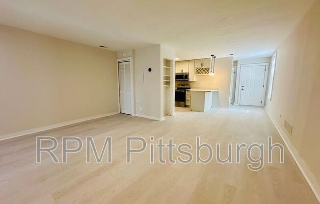 2121 Milligan Ave