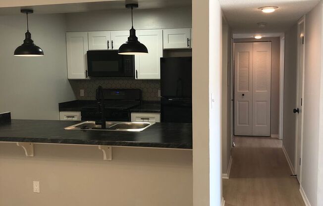 2 beds, 2 baths, 1,042 sqft, $1,474, Unit 5801B