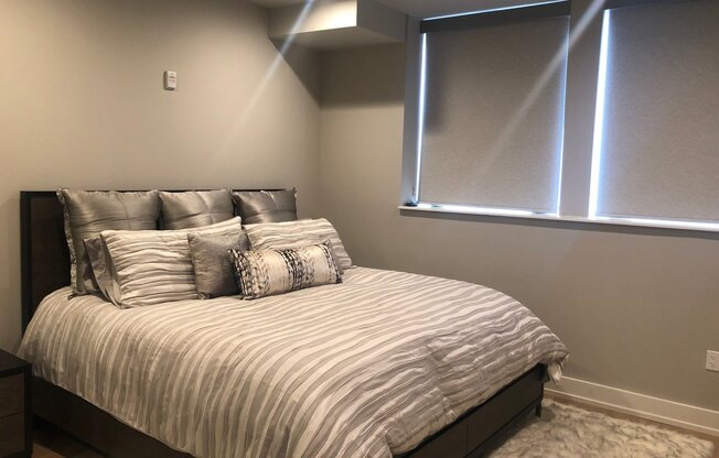 2 beds, 2 baths, 700 sqft, $3,495, Unit 605