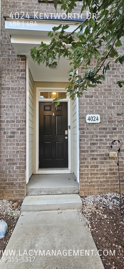 4024 KENTWORTH DR