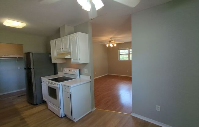 3 beds, 1 bath, $1,499