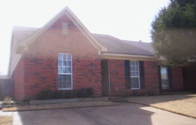 3 beds, 2 baths, $1,375