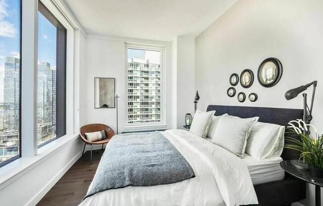 1 bed, 1 bath, $5,695, Unit 35H