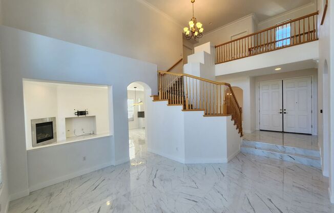 Nicely Update 5bd/3.5ba Anatolia Home with 3 Car Garage