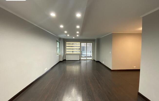 1 bed, 1.5 baths, 974 sqft, $5,000, Unit 22B