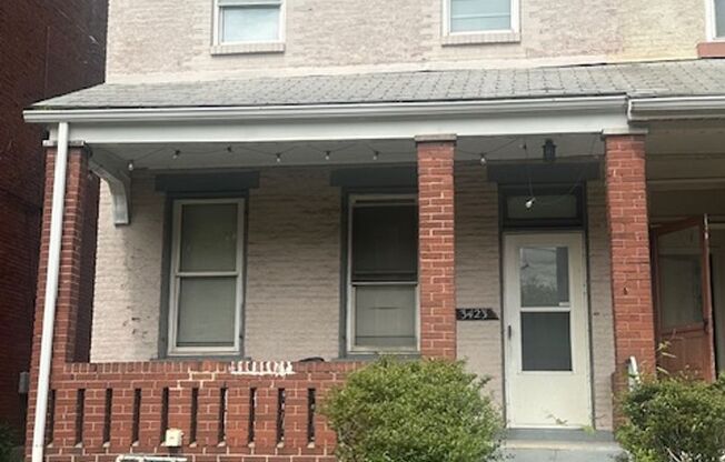 3423 Ward St 1 &amp; 2