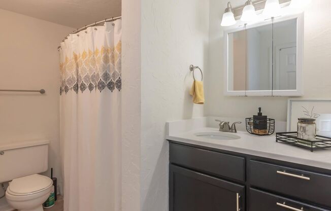 River Hills Flats -Studio, 1-Bedroom Flats in Hixson/Chattanooga TN!