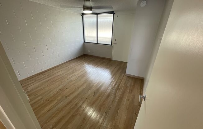 1 bed, 1 bath, 420 sqft, $1,368, Unit 307