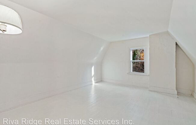362 Flowers Avenue