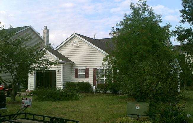 Charming 3 bedroom 2 Bath Home for Rent in the Steele Creek Area