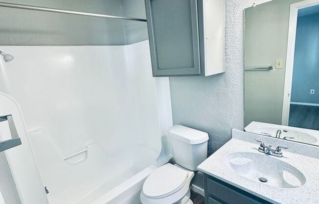 Studio, 1 bath, 500 sqft, $795, Unit 103