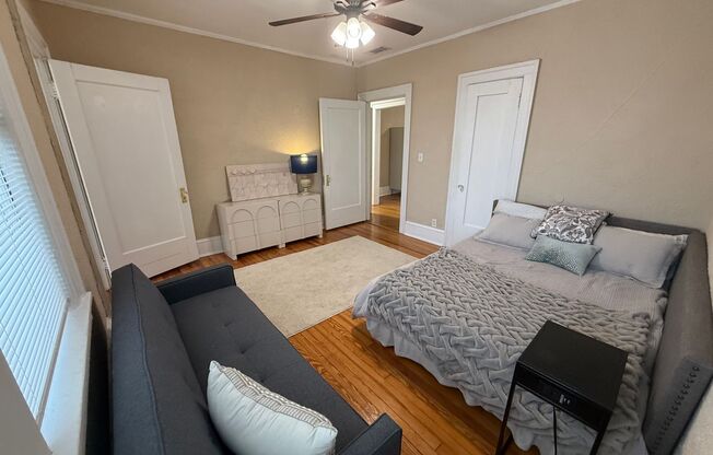 2 beds, 2 baths, 1,138 sqft, $2,695, Unit 934-06