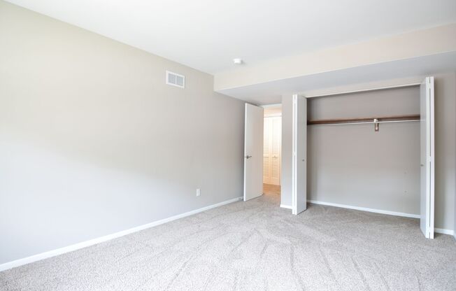 1 bed, 1 bath, 735 sqft, $1,699, Unit 3201-1