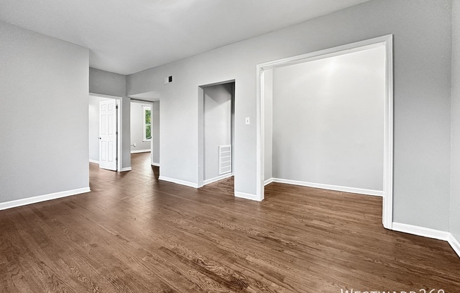 1840 W 65 ST