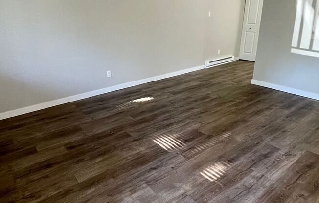 Greyhome Apartments - 2000 Knox Ave. Bellingham, WA 98225