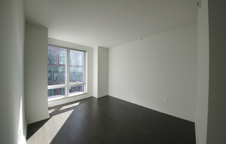 1 bed, 1 bath, $5,895, Unit 35G