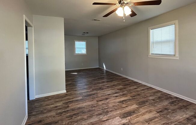 3 Bedroom on S Glenn, Wichita KS!